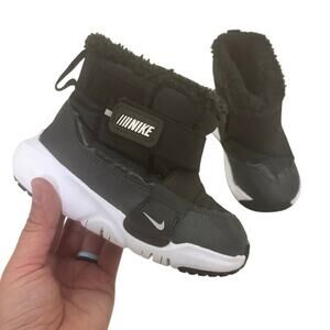 Nike Flex Advance Boot Black White Toddler Size 9C Boys Winter Shoes
